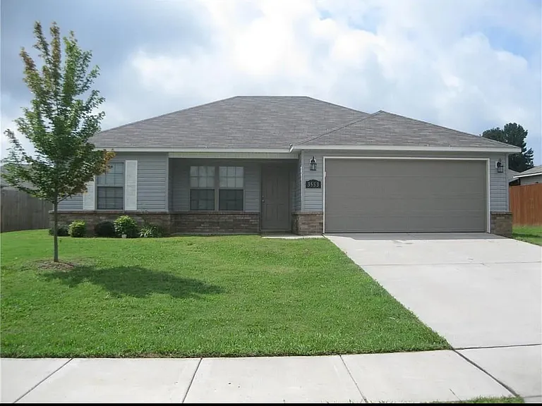 3553 Reynolds Ave — Photo 4
