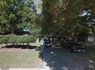 6418 Maple Hill Dr, Houston, TX 77088