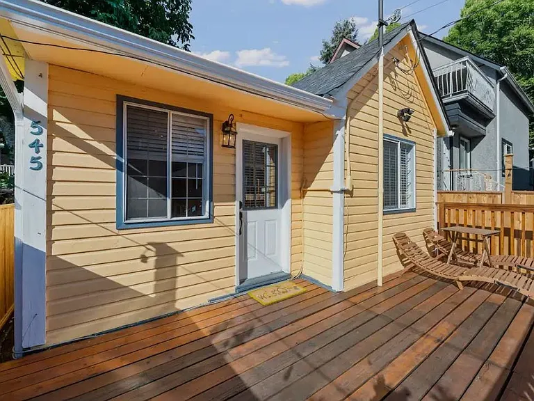 545 Atlantic St #COACH — Photo 1