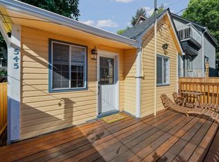 545 Atlantic St, Vancouver, BC V6A 2J8