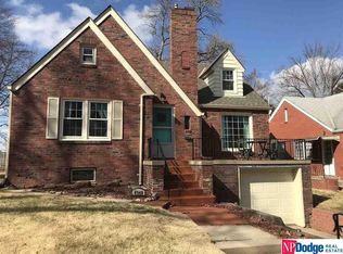 4940 Pinkney St, Omaha, NE 68104