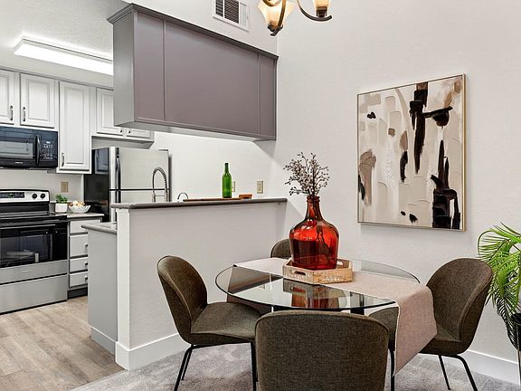 5th image of 1544 Bailey Rd APT 44