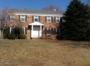 8 Tramp Hollow Rd, Middletown, NJ 07748