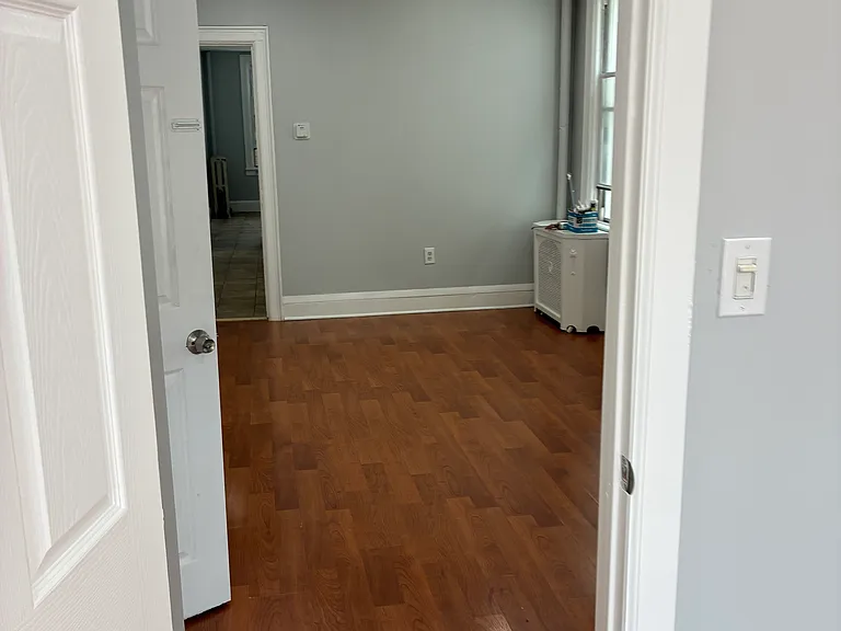 326 Stegman Pkwy #1 — Photo 3