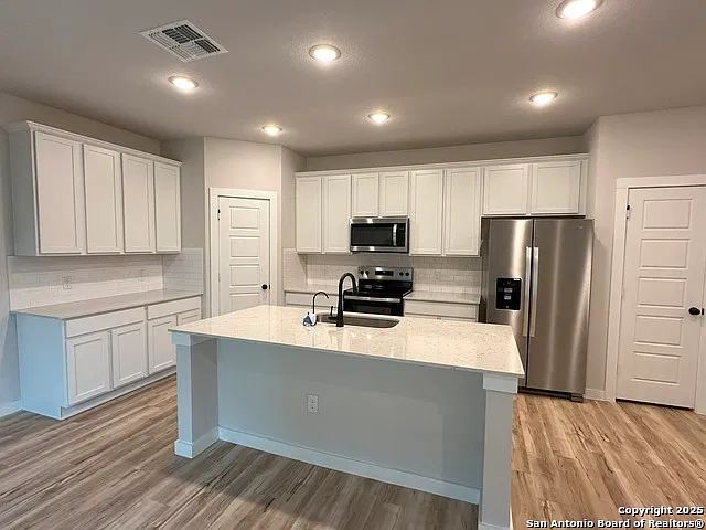 5935 W Hausman Rd — Photo 4
