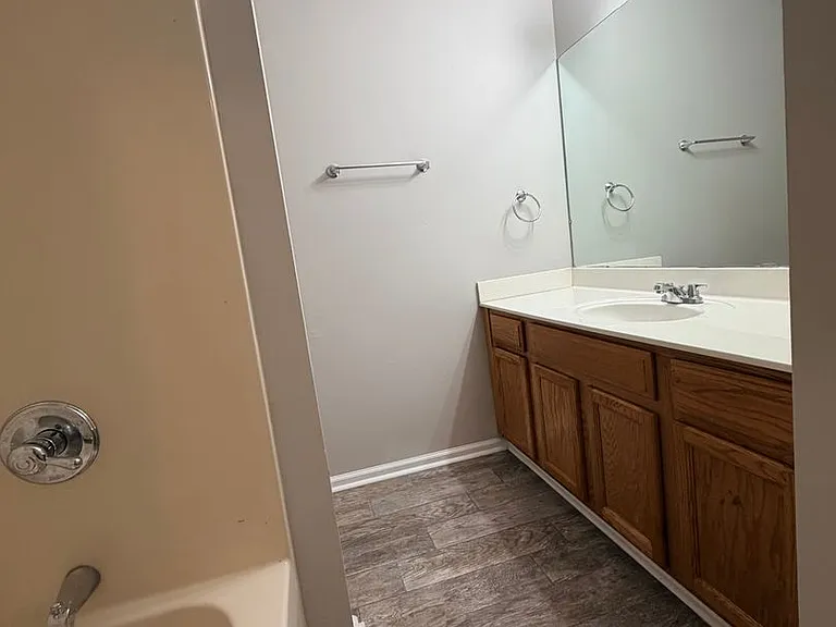 8702 White Rock Ln — Photo 12