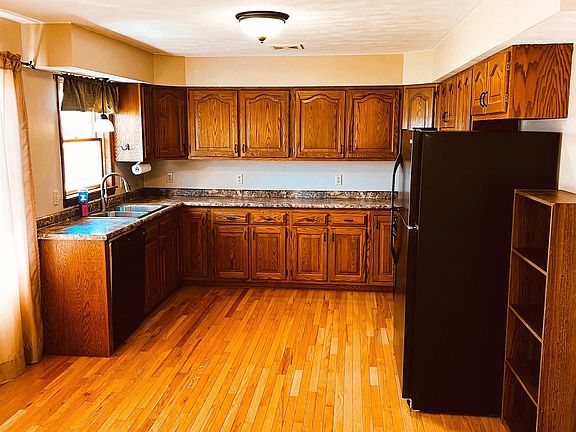 4th image of 12346 Townline Rd