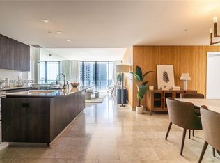 68 SE 6th St #1403, Miami, FL 33130