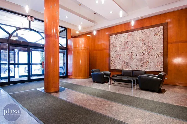 Rented by Plaza Real Estate Group | media 39