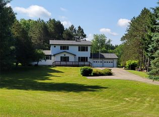 400 E Schafer Rd, Pinckney, MI 48169