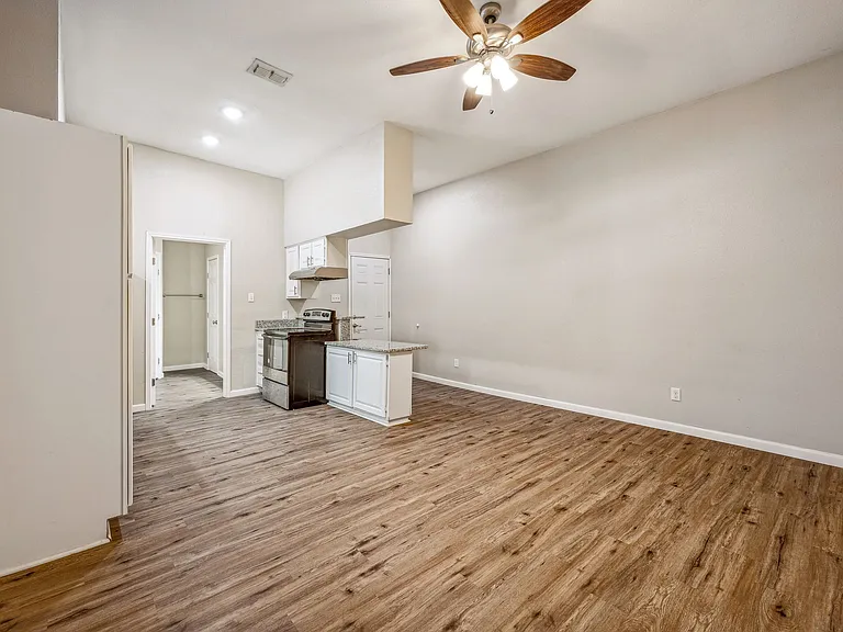 778 N Belknap St #101 — Photo 10
