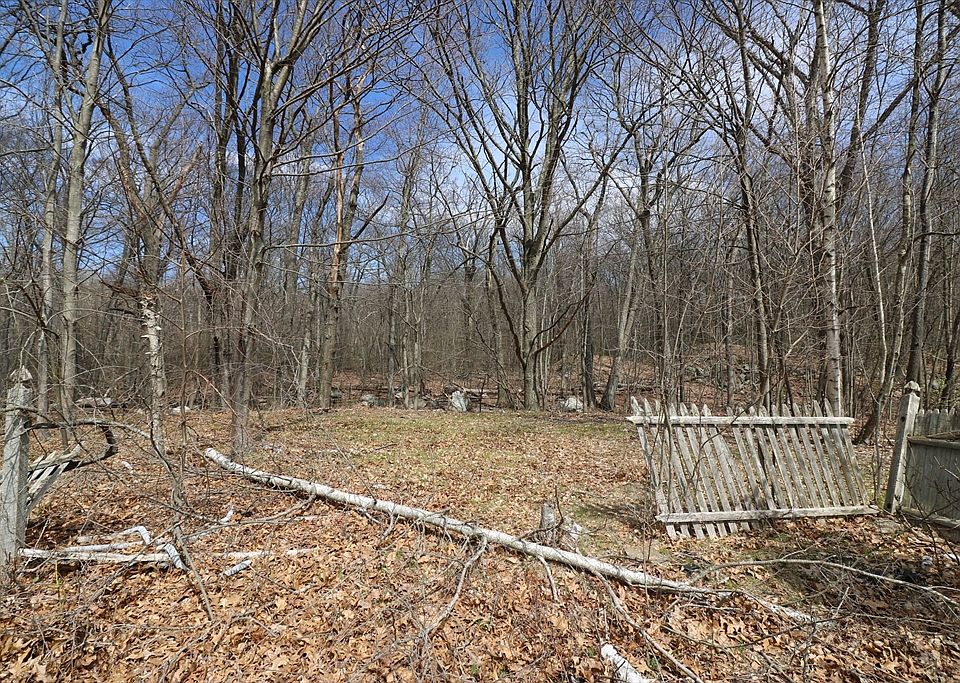 2nd image of 357 Granite St