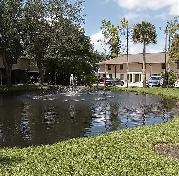 2135 Crystal Dr #45 — Photo 8