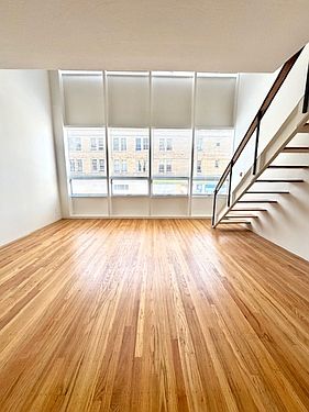 4th image of 2164 Taylor St APT 1