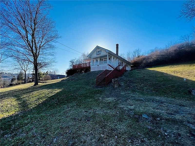 310 Main St, Windber, PA 15963 Zillow