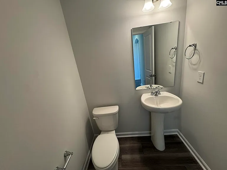 3072 Hallsdale Dr — Photo 4