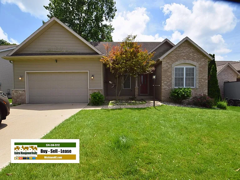 18416 Summer Wind Ln — Photo 1
