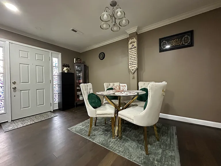 12103 Salemtown Dr — Photo 4