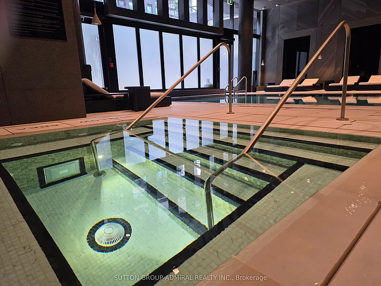 110 Broadway Ave #1413 — Photo 21