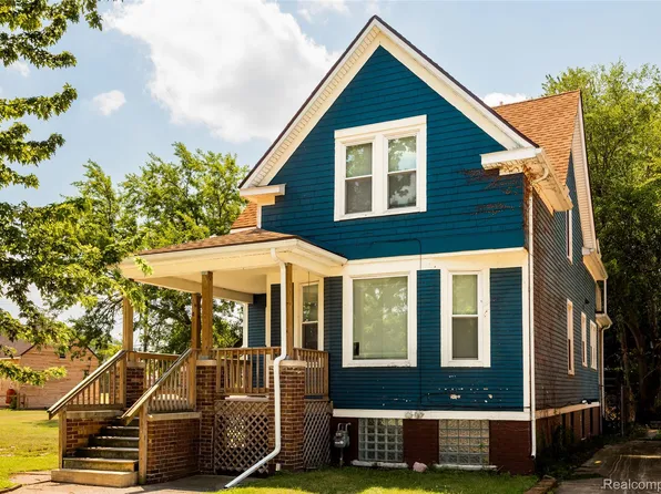 2451 Parker St, Detroit, MI 48214