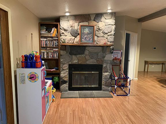 4th image of 58415 Woodsbrook Ln