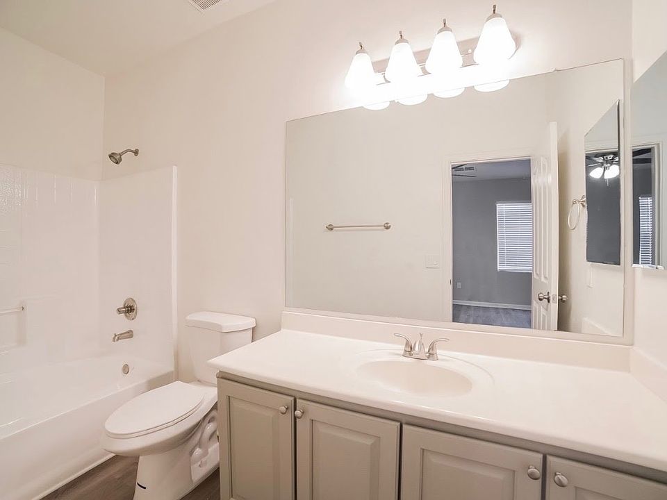 1st image of 7064 W Glenn Dr #B2