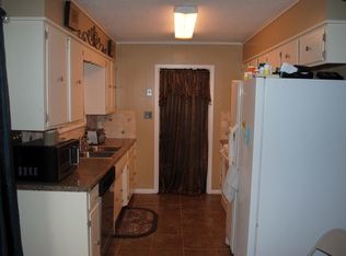 203 Sherwood Ln, Haughton, LA 71037