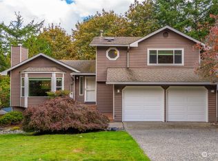 10624 181st Ave NE, Redmond, WA