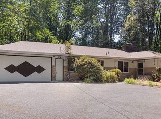 1065 Newport Way NW, Issaquah, WA 98027