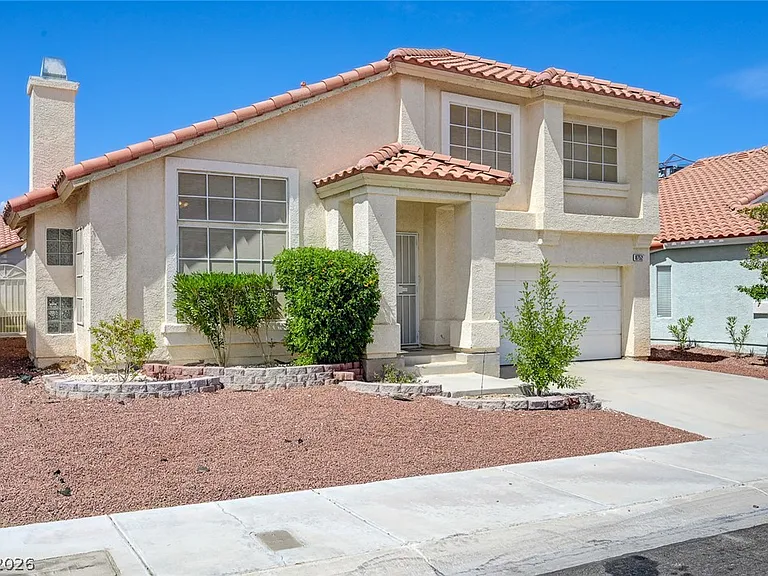 8752 Raindrop Canyon Ave — Photo 3