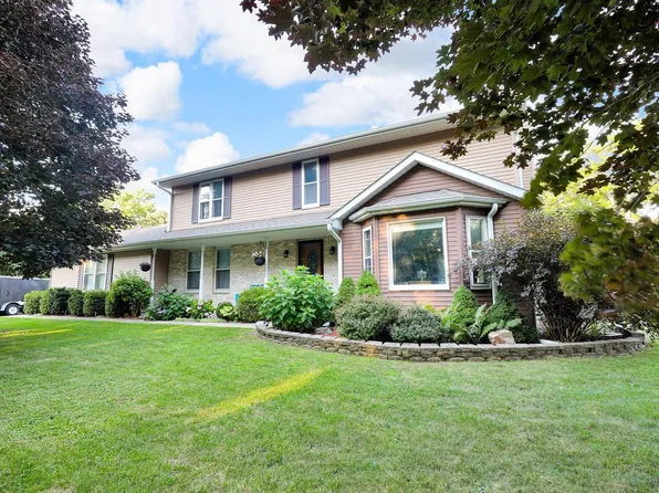 9989 11th AVENUE, Pleasant Prairie, WI 53158