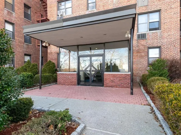 1 Remsen Road #3L, Yonkers, NY 10710