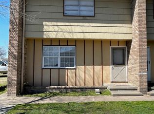 104 S Walnut Ave, Afton, OK 74331