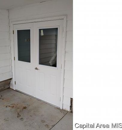 5th image of 406 Madison St
