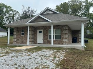 6426 Racine St, Neosho, MO 64850