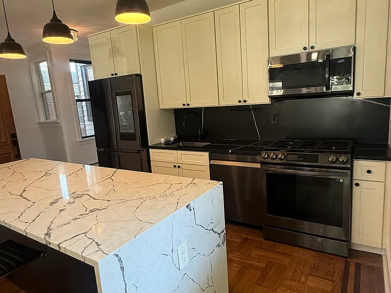 40 Sterling Ave #1 — Photo 7