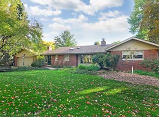 6029 Washington St, Downers Grove, IL 60516