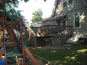 5th image of 693 Pedretti Ave
