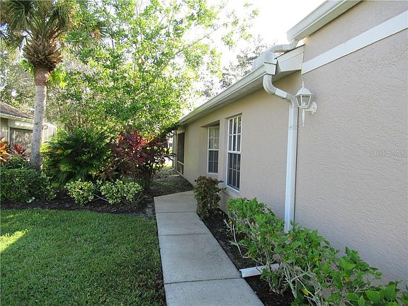 4th image of 4152 Fairway Dr