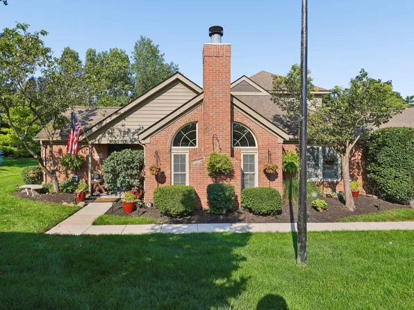 884 Village Brook Way, Columbus, OH 43235