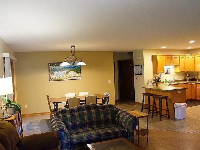 dinning/kitchen