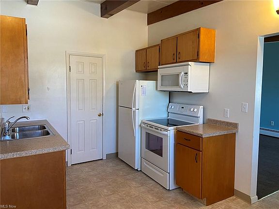 3rd image of 236 S Huntington St #6