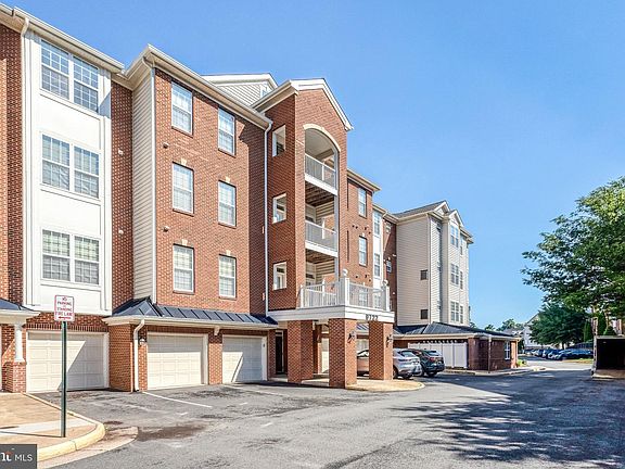3rd image of 9722 Holmes Pl Unit 407