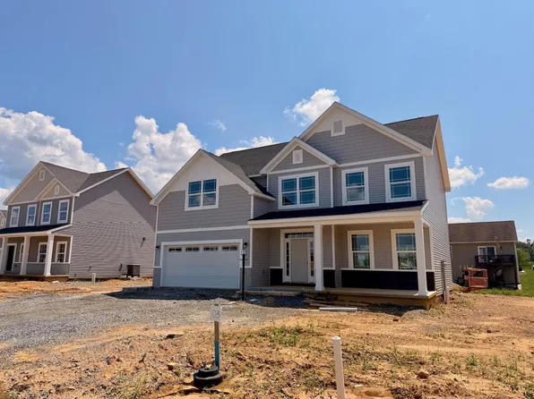 405 E Clarissa Dr, Shippensburg, PA 17257