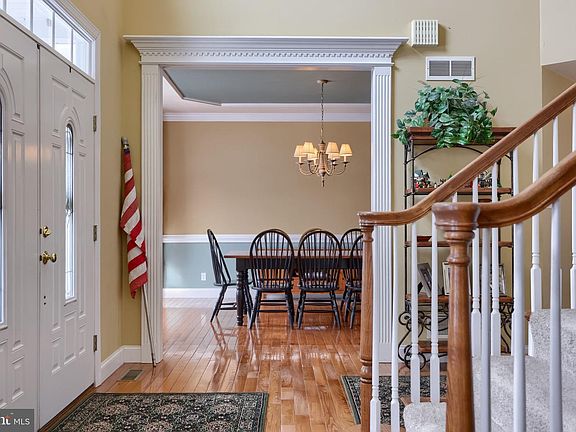 5th image of 3357 Harwood Ln