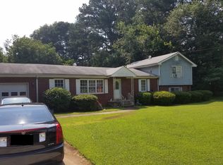 1579 Rockbridge Rd, Stone Mountain, GA 30087