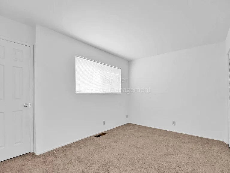 53 Janin Pl — Photo 14