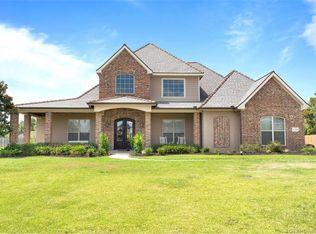 2215 Longue Vue Dr, Lake Charles, LA 70605