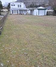 4th image of 130 136th St