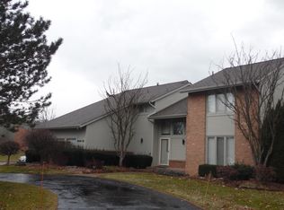 6915 Arlington Dr, West Bloomfield, MI